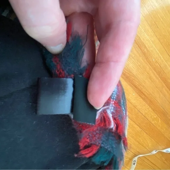 OLIVE and pique scarf large plaid acrylic 79”x 27” cream red green blue white - Picture 5 of 12